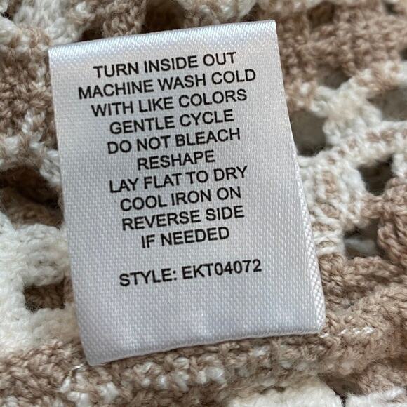 Luca Mateo Mens Granny Square Crochet Knit Shirt Size M Tan White Coastal NWT - Picture 7 of 9